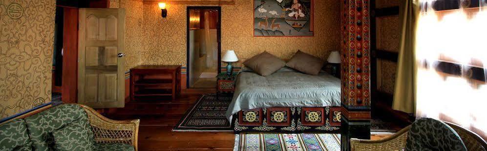 Gangtey Palace Hotel พาโร ภายนอก รูปภาพ